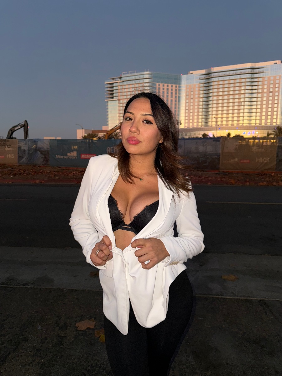 Take a pause and enjoy Ali Cruz — streaming from Gaziantep