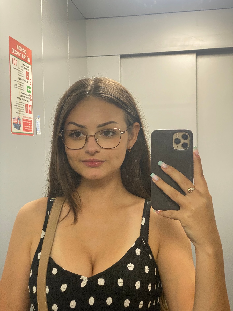 Sexy model Stacy in Gaziantep